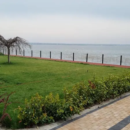 Apartament 2 Cu 2 Bai Butoaie Mamaia