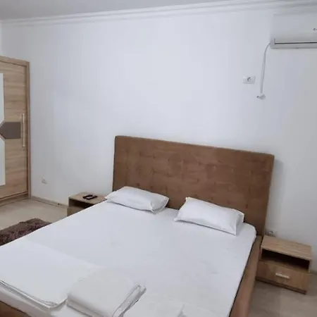 Apartament 2 Cu 2 Bai Butoaie * Mamaia