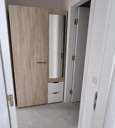 Apartament 2 Cu 2 Bai Butoaie