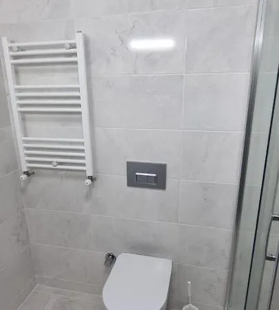 Apartment Apartament 2 Cu 2 Bai Butoaie